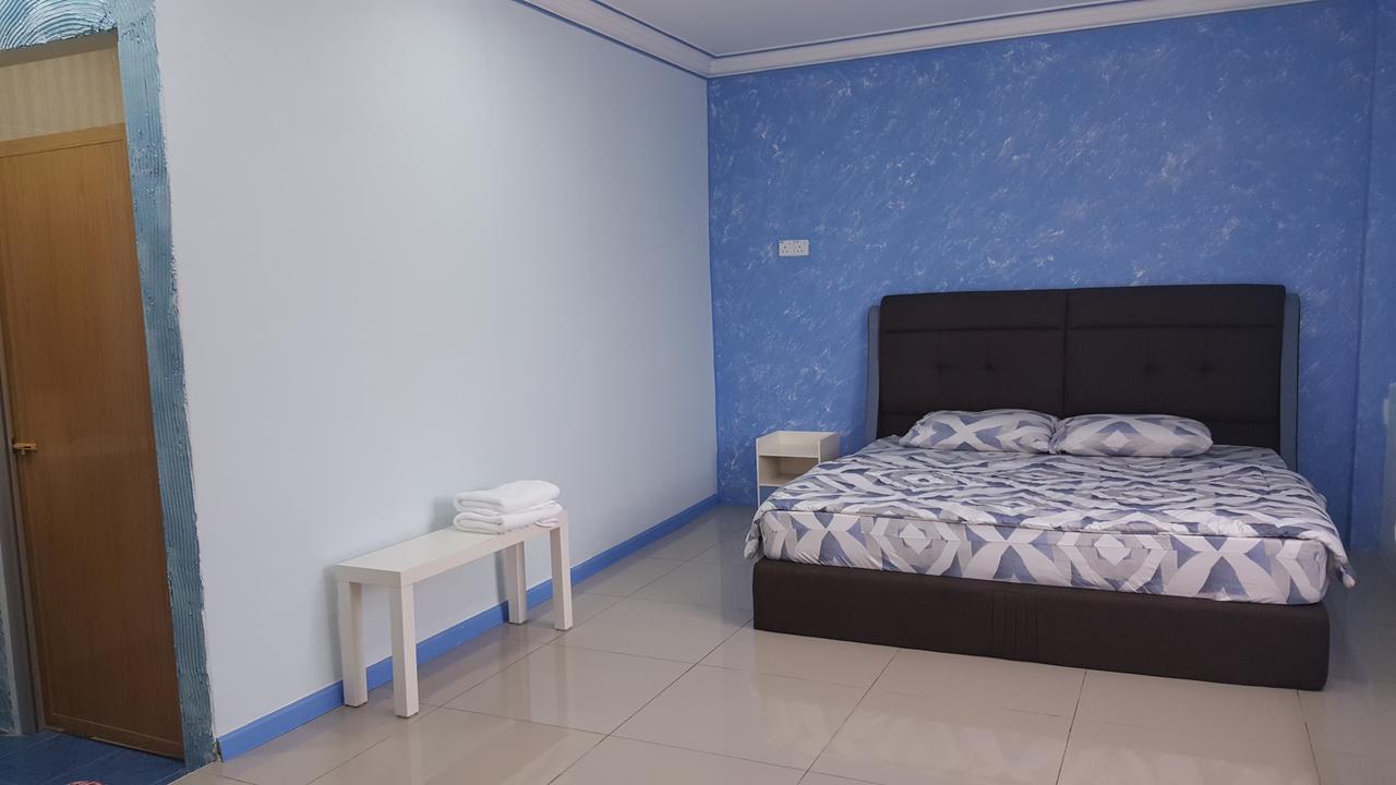 Bentong Street View Guest House 文冬街景旅馆 Kampong Chabang Exterior foto